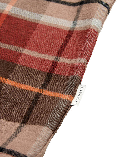Fairbanks Flannel-Rusty Red Multi-Regular-Detail--Model---L