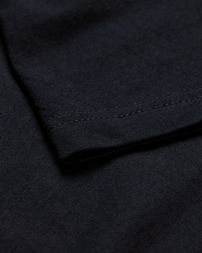 Basic Tee - Branded-Black-Detail2--Model---M-Regular