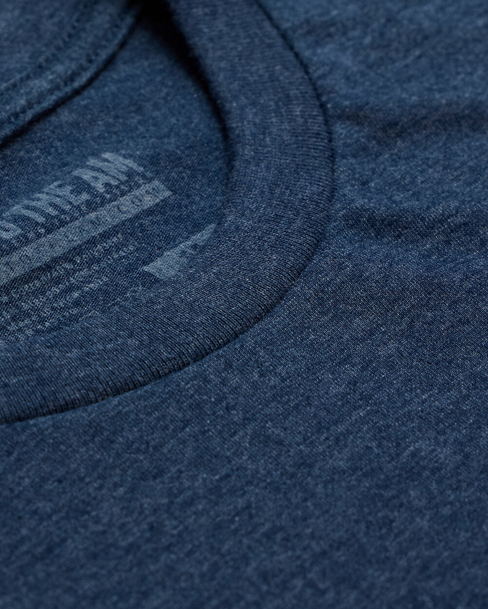 Basic Tee - Non-Branded-Navy-Reg-Regular-Detail--Model---M