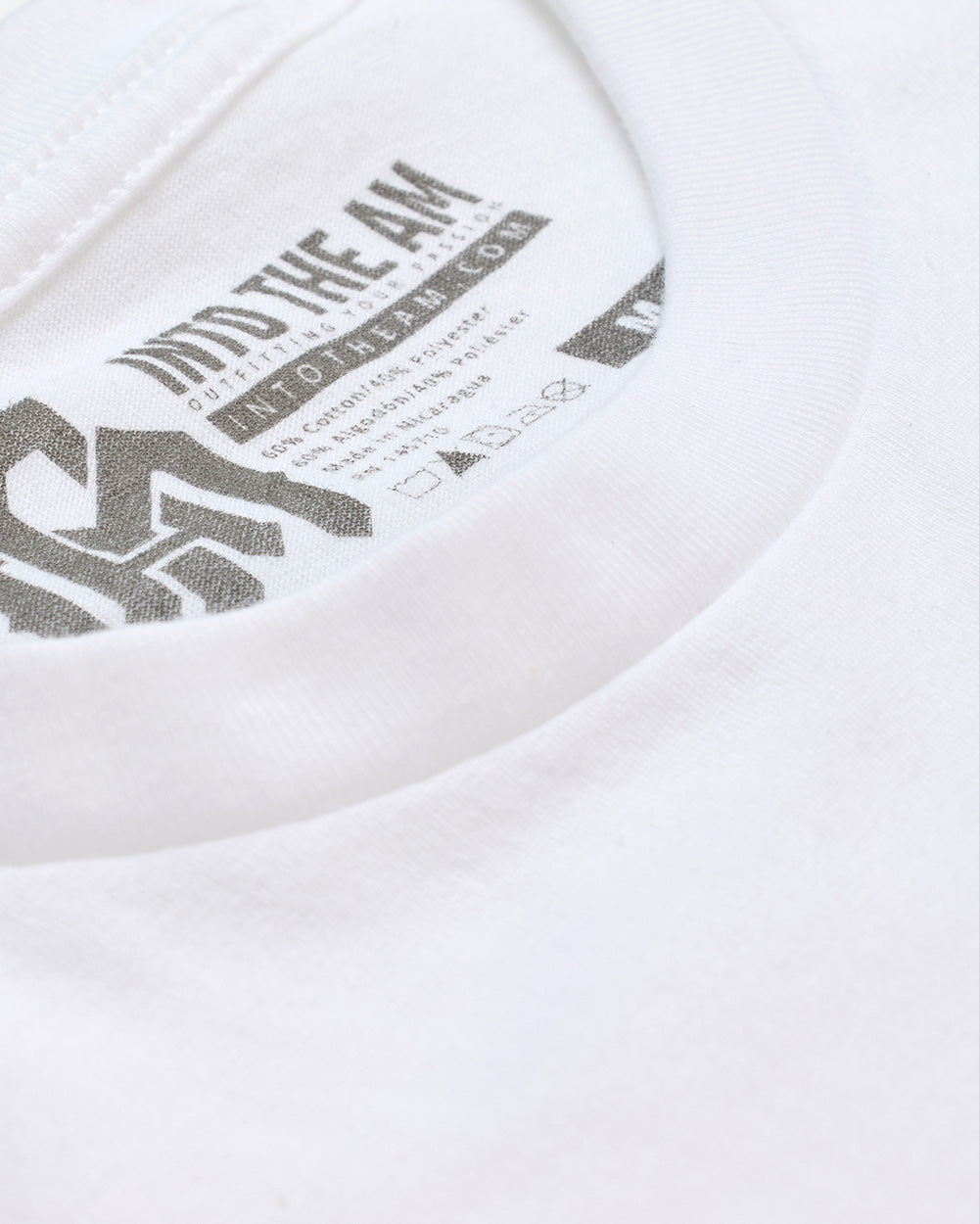 Basic Tee - Non-Branded-White-Tall-Regular-Detail--Model---M