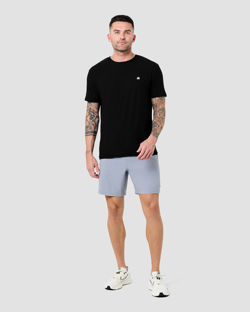 Active Tee-Black-Reg-Regular-Full--Model---L