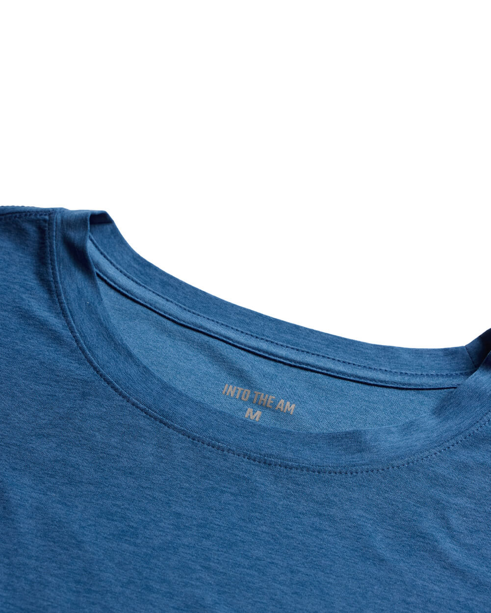 Active Tee-Cool Blue-Reg-Regular-Detail--Model---L