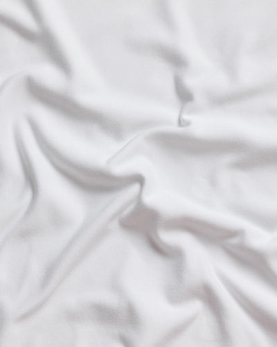 Active Tee-White-Reg-Regular-Detail--Model---L