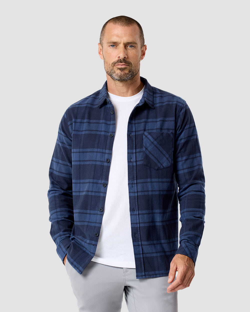Fairbanks Flannel-Navy-Regular-Front--Model---L