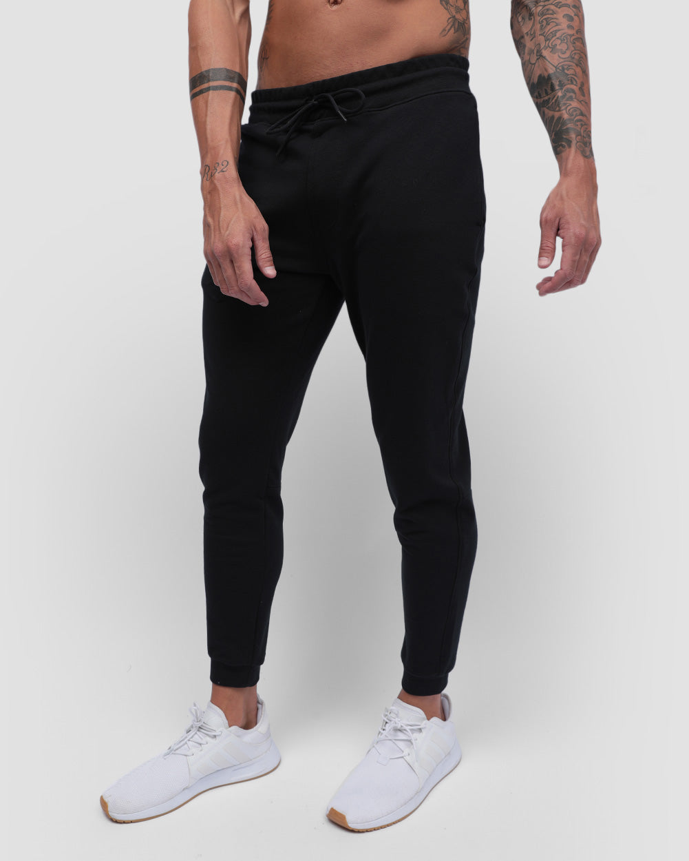 Fleece Joggers - Non-Branded-Black-Front--Zach---L