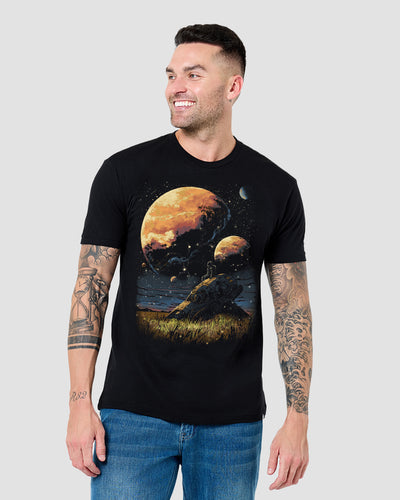 Distant Wanderer Tee-Black-Regular-Front--Model---L