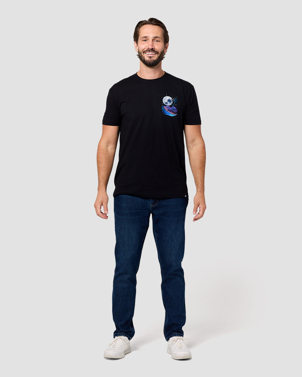 Golden Coast Tee-Black-Regular-Full--Model---L