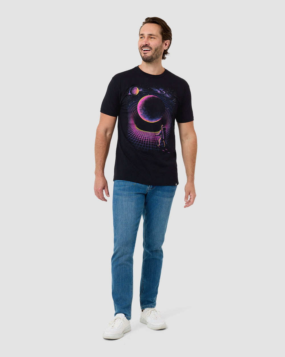 Gravity Void Tee-Black-Regular-Full--Model---L