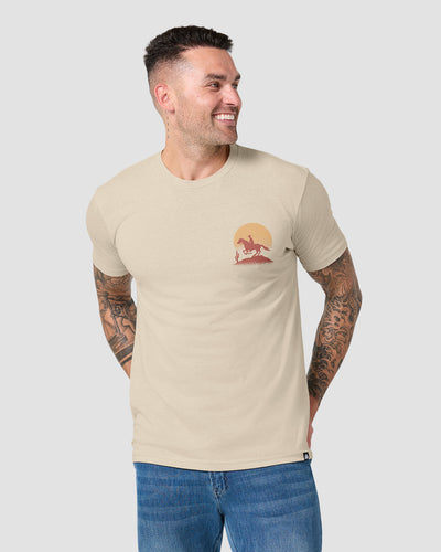 Mesa Shadows Tee-Cream--Regular-Front--Model---L