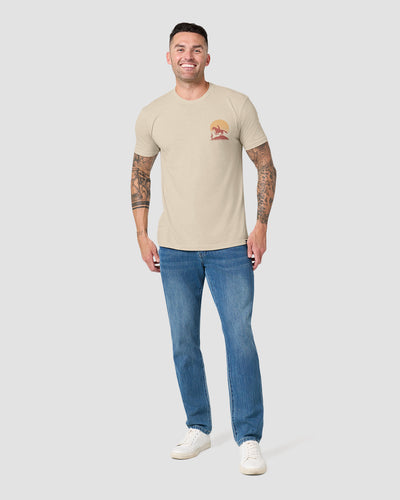Mesa Shadows Tee-Cream--Regular-Full--Model---L