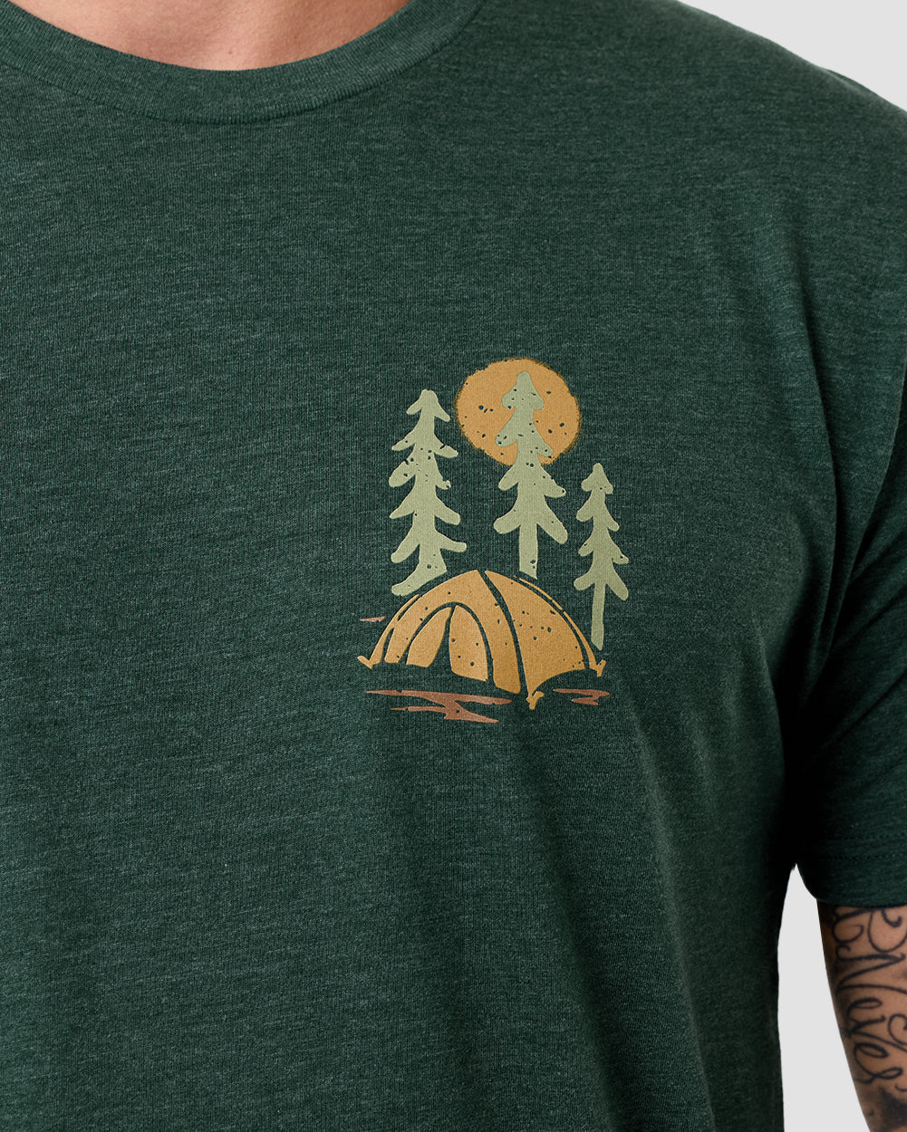 Pinehaven Tee-Heather Forest-Regular-Detail--Model---L
