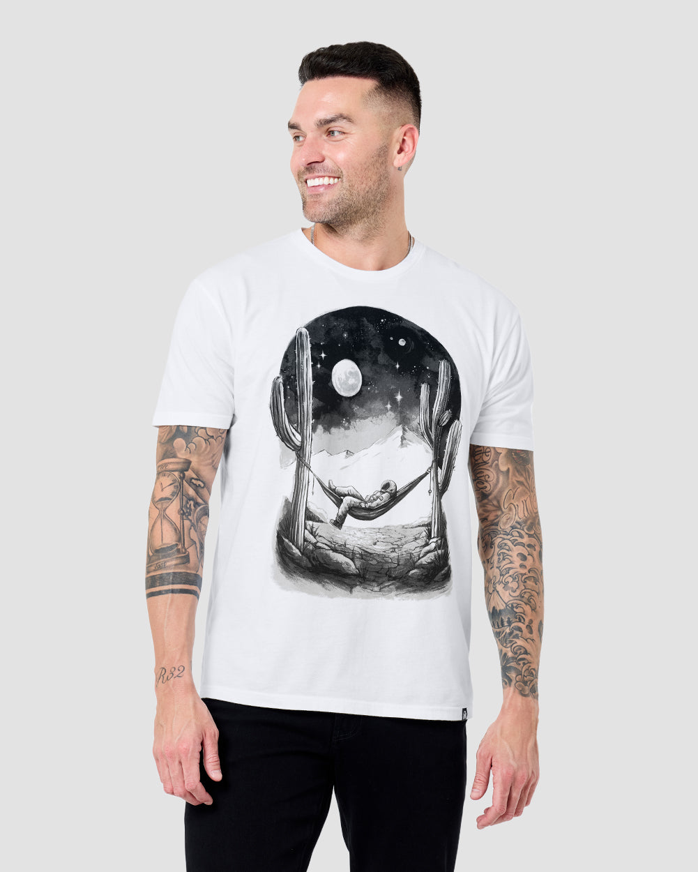 Infinite Gaze Tee-White-Regular-Front--Model---L