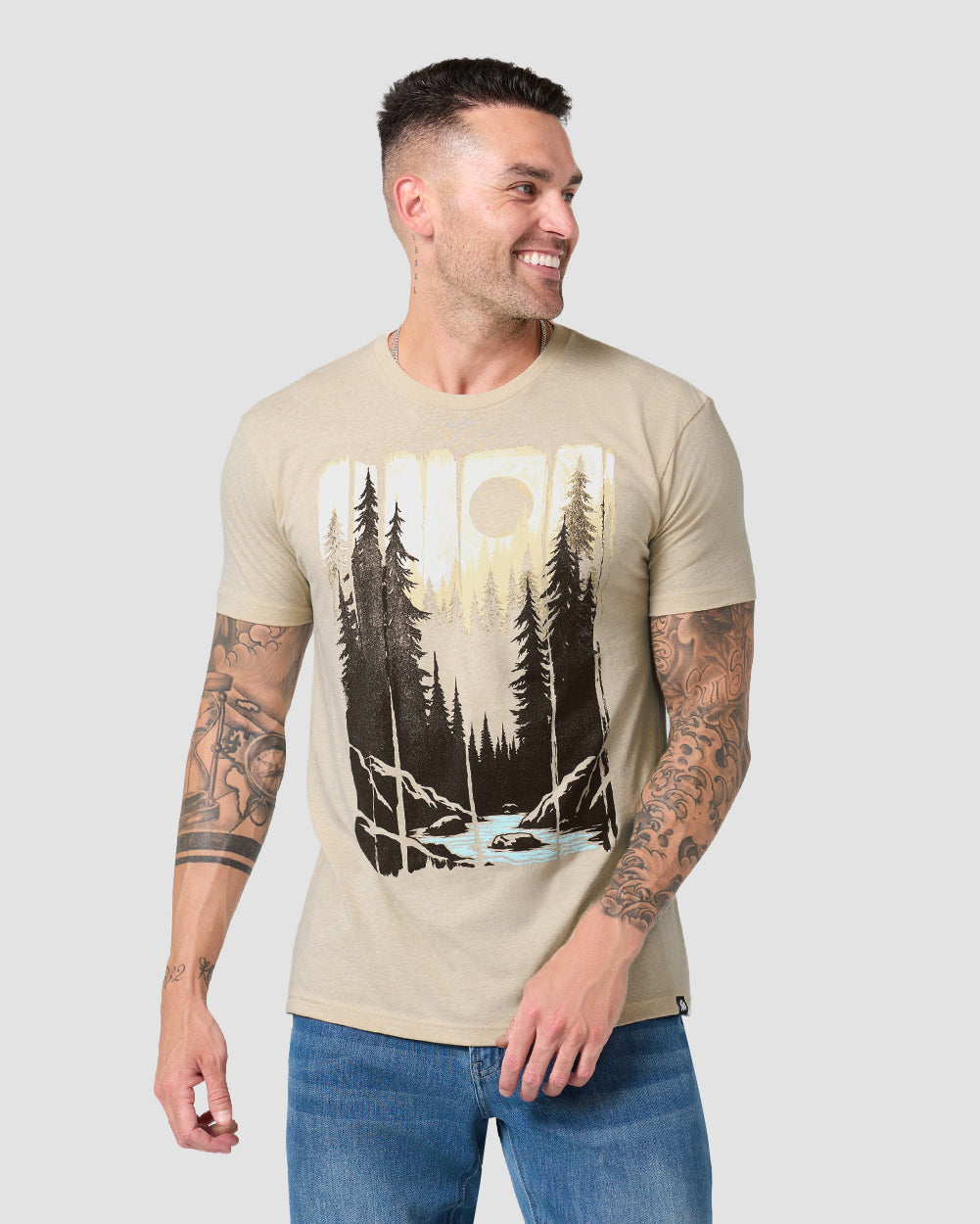 Hidden Creek Tee-Cream-Regular-Front--Model---L