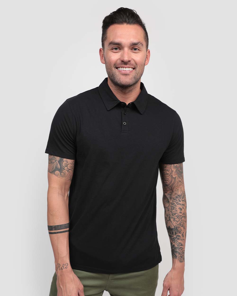 Polo - Non-Branded-Black-Tall-Regular-Front--Model---L