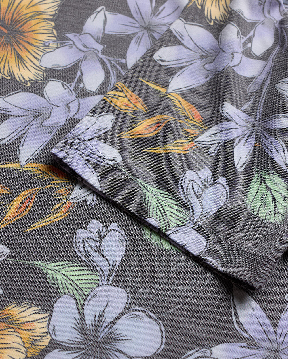 Pursuit Performance Polo-Coastal Flowers-Reg-Regular-Detail--Model---L