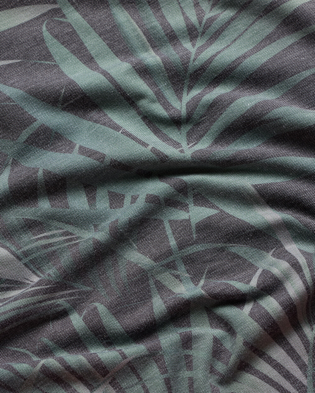 Pursuit Performance Polo-Midnight Jungle-Reg-Regular-Detail--Model---L