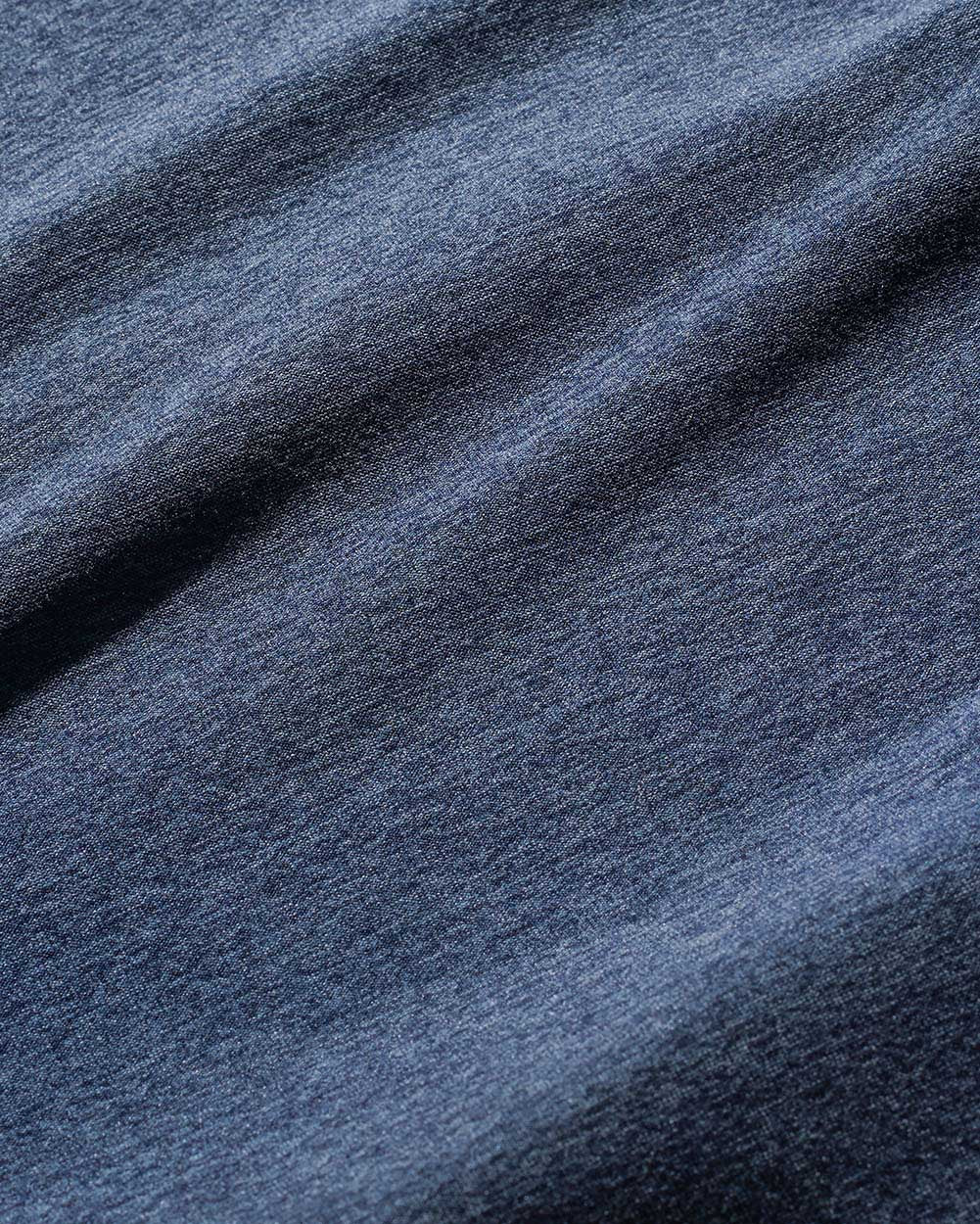 Active Tee-Navy-Reg-Regular-Detail2--Model---L