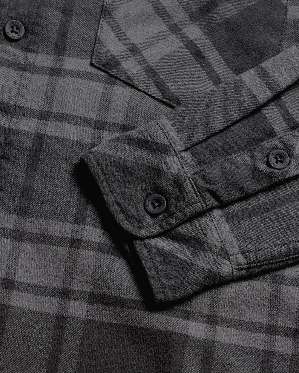 Fairbanks Flannel-Charcoal Two-Color Plaid-Regular-Detail--Model---L