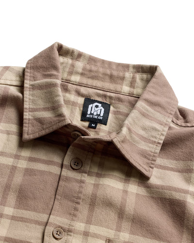 Fairbanks Flannel-Tan Two-Color Plaid-Regular-Detail--Model---L