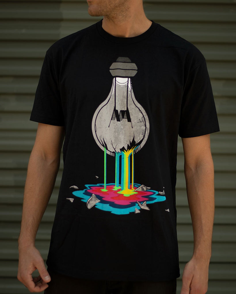 Bleeding Bulb Tee-Black-Lifestyle--Mike---M