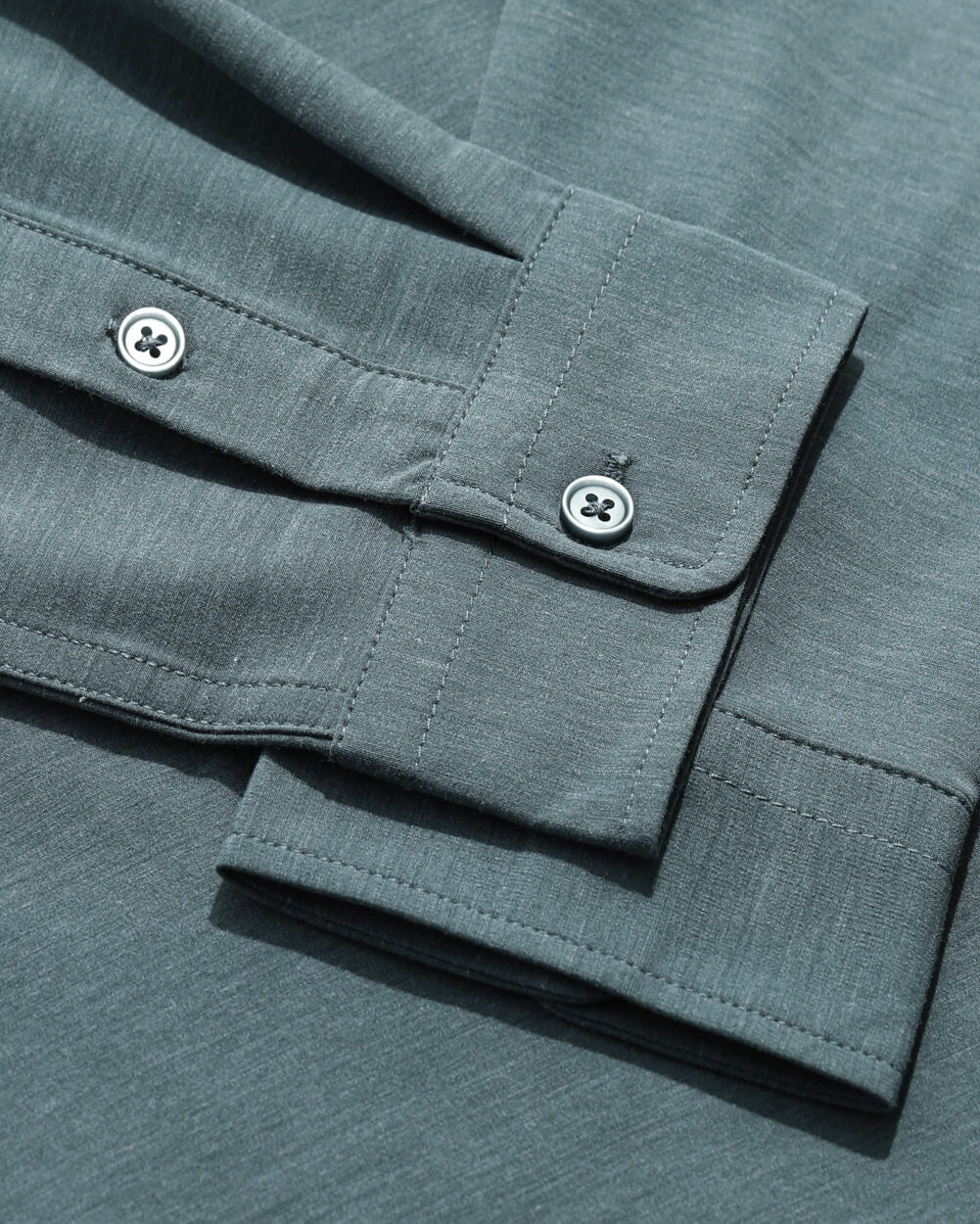 Long Sleeve Button Up-Indigo-Detail--Zach---L