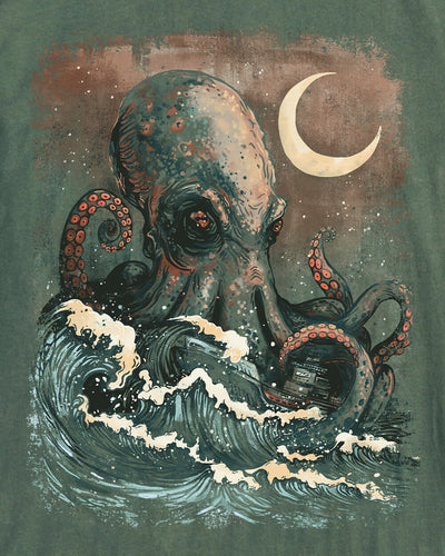 Deep Siege Vintage Tee-Vintage Royal Pine-Regular-Swatch--Model---L