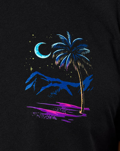 Diner Dreams Tee-Black-Regular-Detail--Model---L