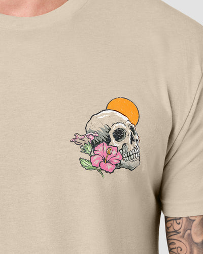 Coastal Decay Tee-Cream-Regular-Detail--Model---L