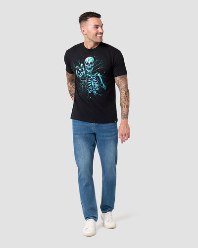 Death Reach Tee-Black-Regular-Full--Model---L