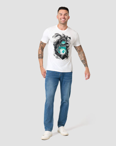Dripping World Tee-White-Regular-Full--Model---L