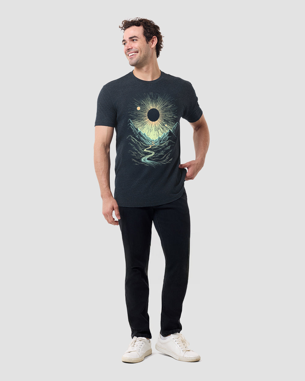 Lunar Canyon II Tee-Navy-Regular-Full--Model---L