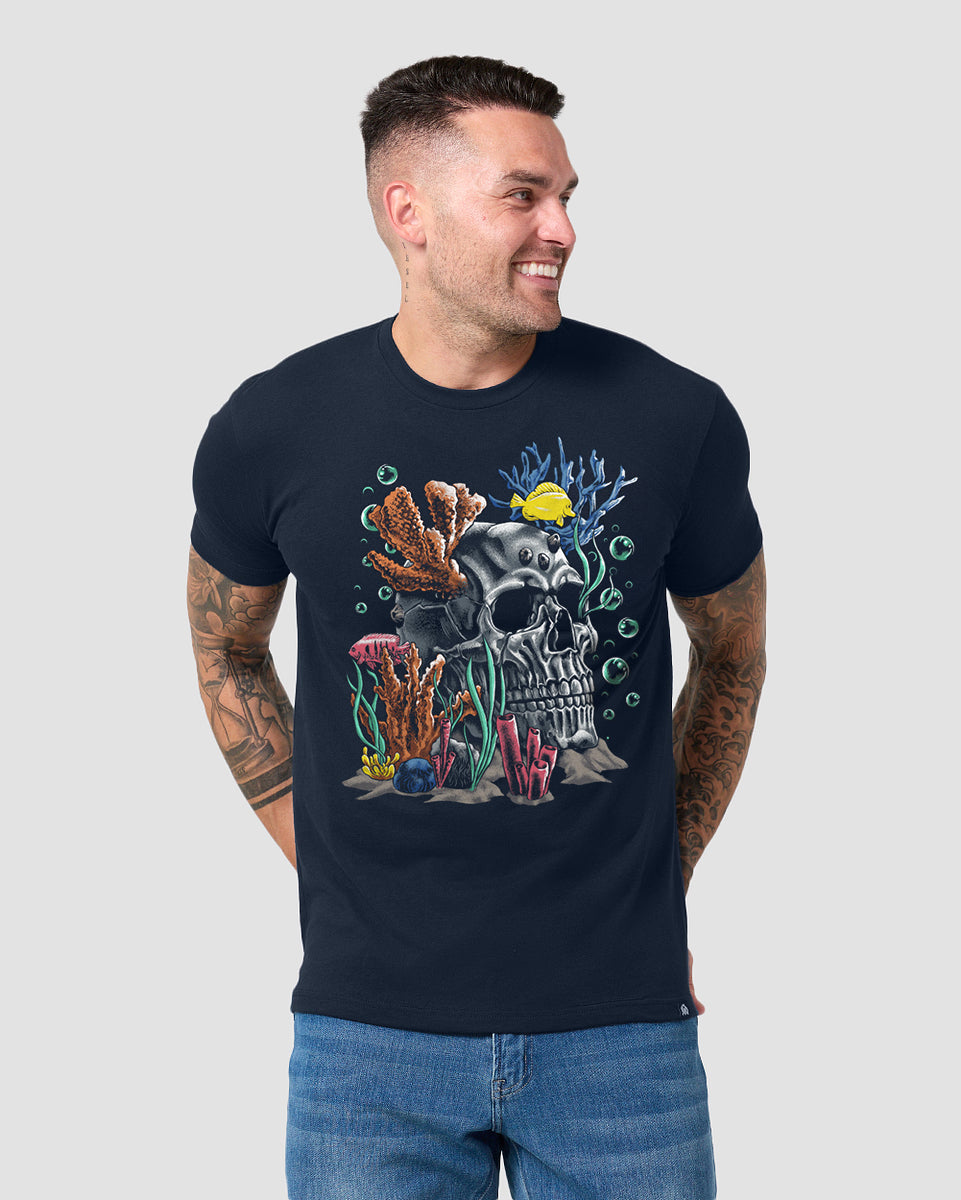 Ocean Remains Tee-Midnight Navy-Regular-Front--Model---L