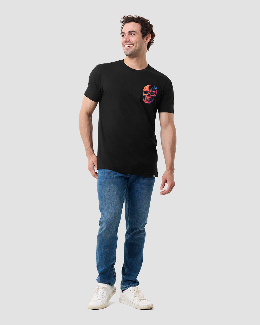 Split Nature Tee-Black-Regular-Full--Model---L