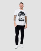 Infinite Gaze Tee-White-Regular-Full--Model---L