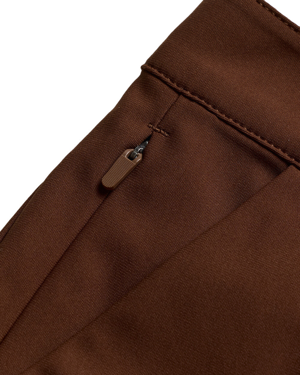 Daily Shorts-Brown-7"-Regular-Detail--Model---31