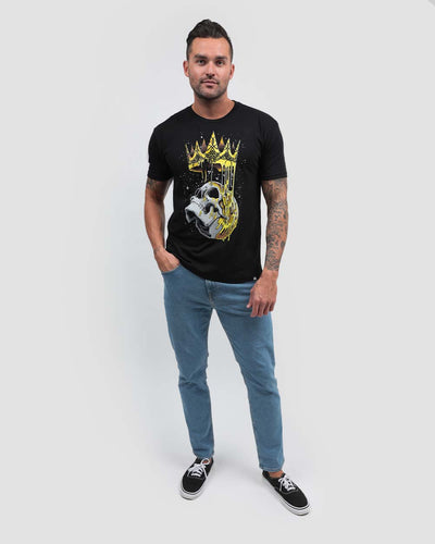 Fallen King Tee-Black-Regular-Full--Model---L