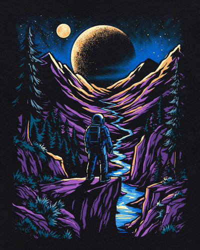 Solar Canyon Tee-Black-Regular-Swatch--Model---L