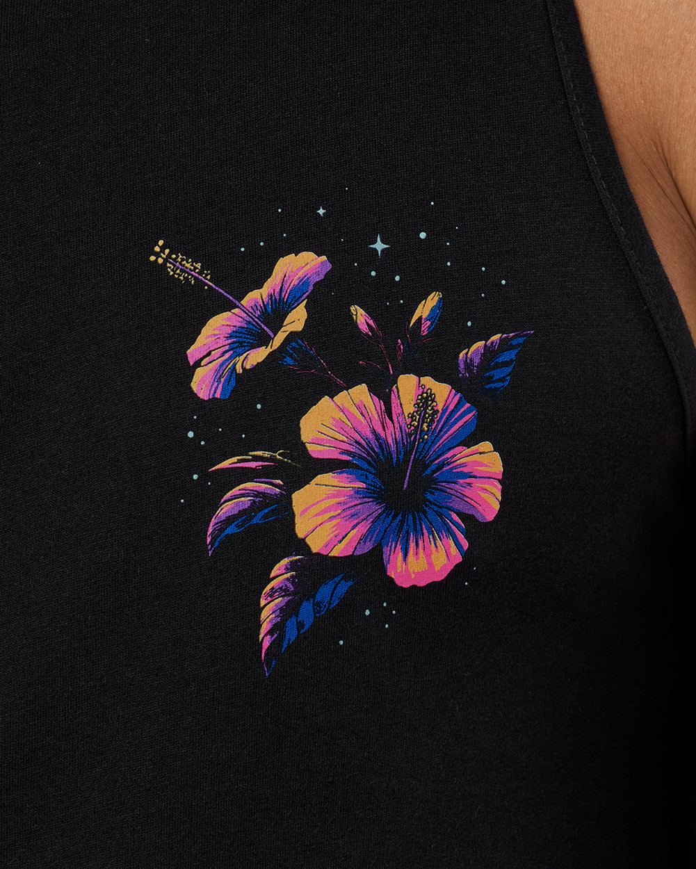 Tropic Night Tank-Black-Regular-Detail--Model---L