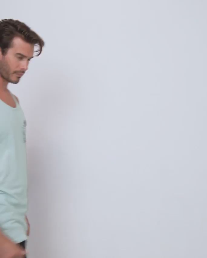Beach Bungalow Tank-Light Blue-Regular-Video--Model---L