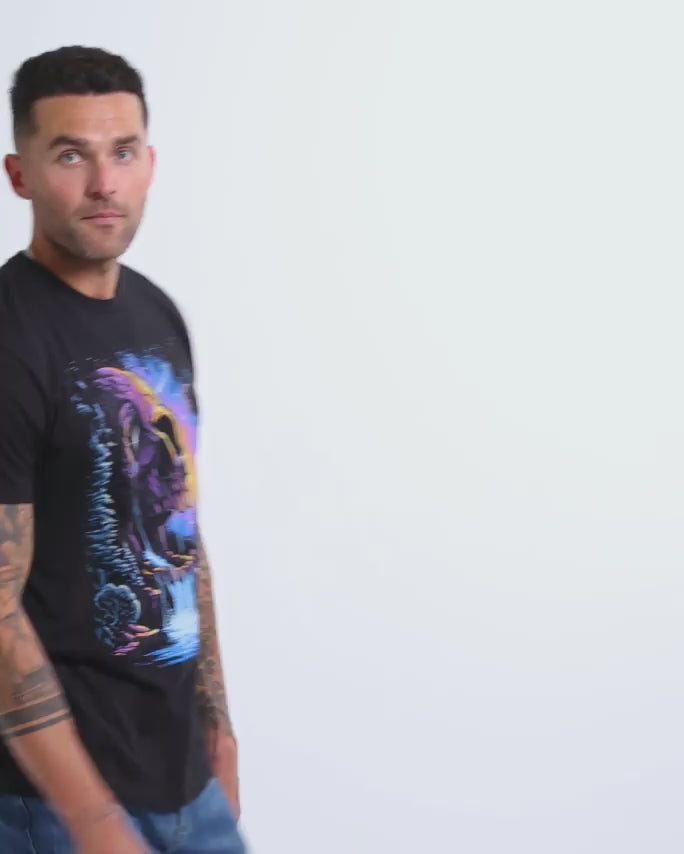 Eternal Flow Tee-Black-Regular-Video--Model---L