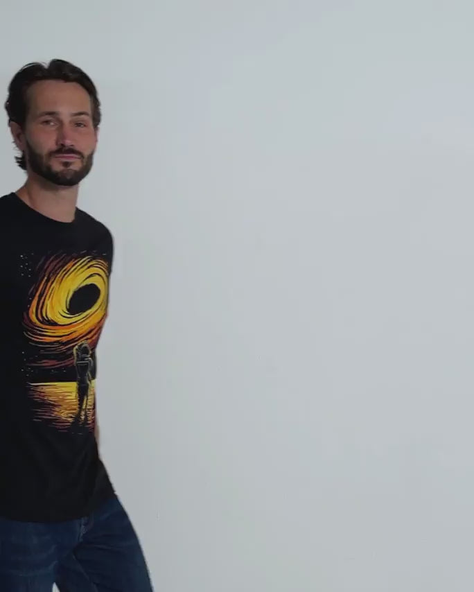 Solar Rift Tee-Black-Regular-Video--Model---L