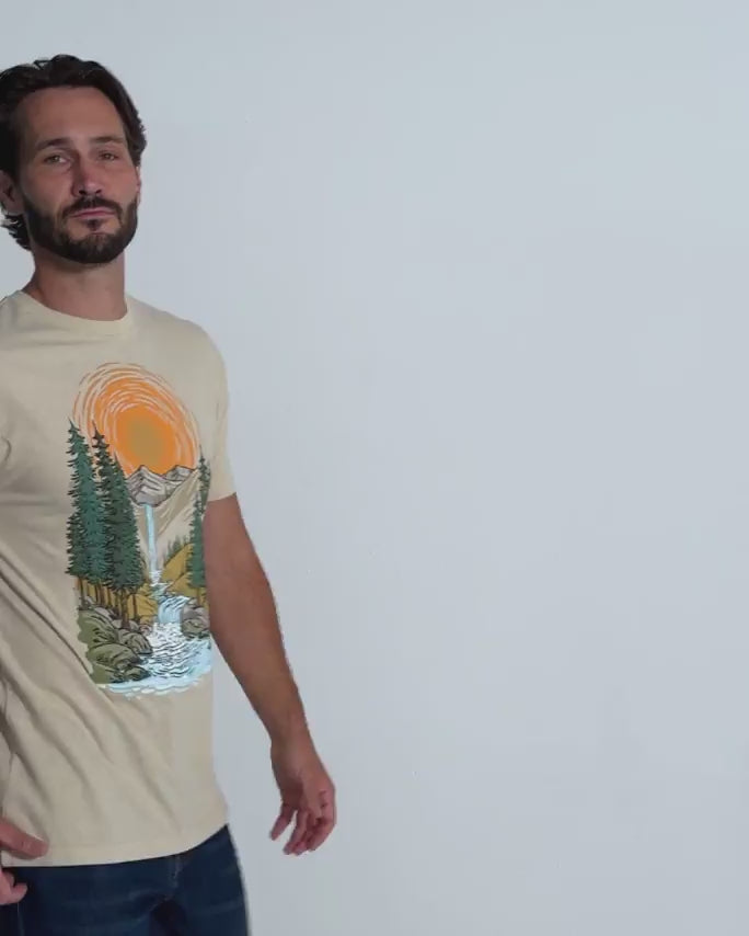 Radiant Valley Tee-Cream-Regular-Video--Model---L
