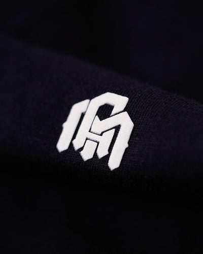 Basic V-Neck Tee-Black-Detail-Regular