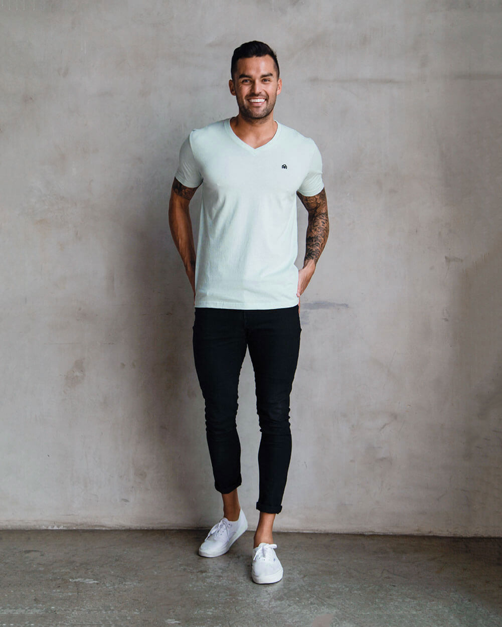 Basic V-Neck Tee-Light Blue-Full--Zack---L-Regular