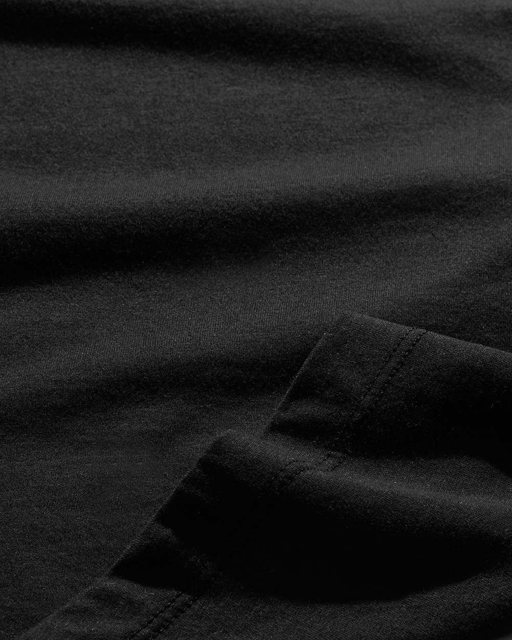 Polo - Non-Branded-Black-Reg-Regular-Detail--Model---L