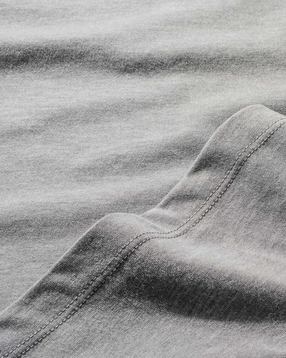 Polo - Branded-Grey-Detail3-Regular